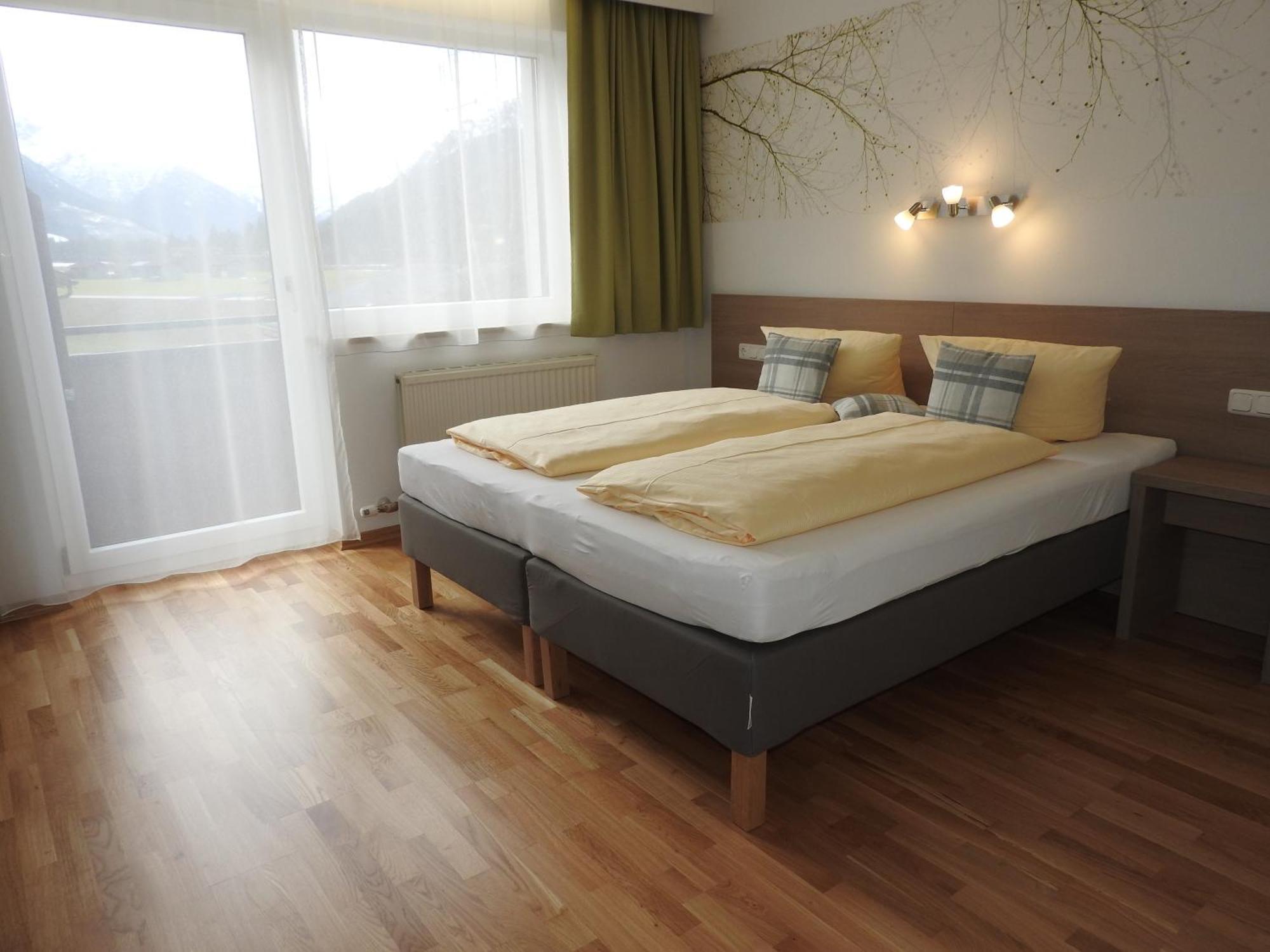 Pension Elmerhof Elmen ภายนอก รูปภาพ