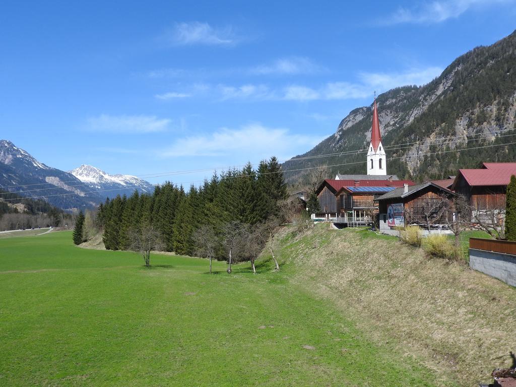 Pension Elmerhof Elmen ภายนอก รูปภาพ